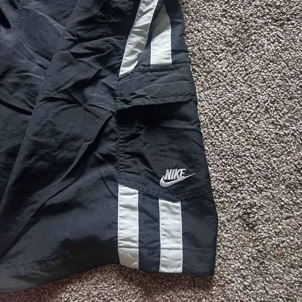 Vintage Nike Y2K Silver Tag‎ Athletic Shorts Cargo Black Medium (10-12) 0242